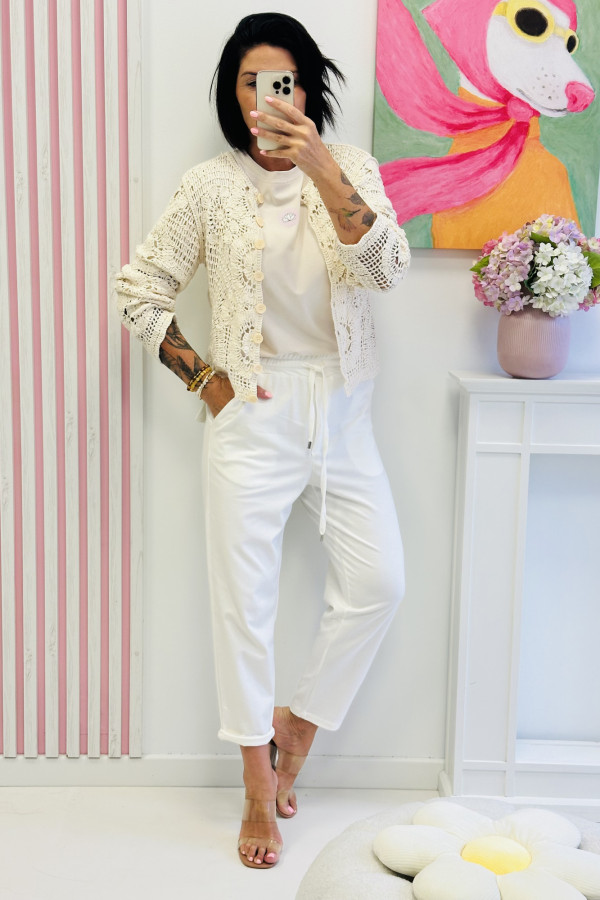 Sweter CREAMMY - kremowy