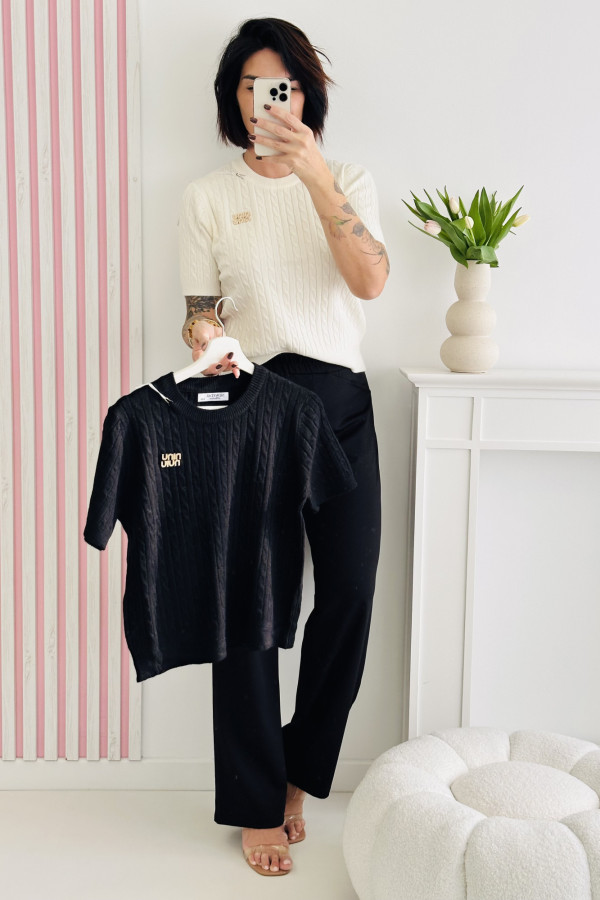 Sweter NINU - czarny