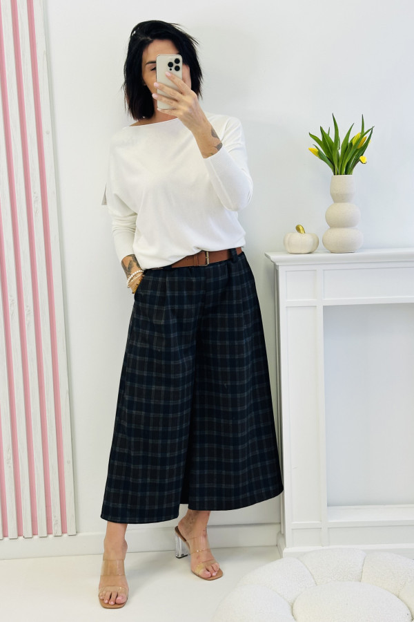 Bluzka BASIC LARGE - biała